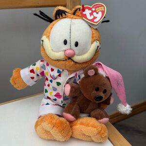 Ty Beanie Baby “Goodnight Garfield” in Heart Pajamas with “Pooky Bear”